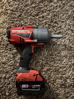 Tool tool tools Milwaukee and Dewalt
