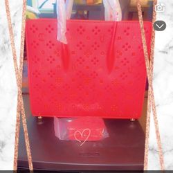 Women’s Handbags For Sale!!!