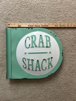 Weathered vintage looking crab shack metal sign 15 x 13"