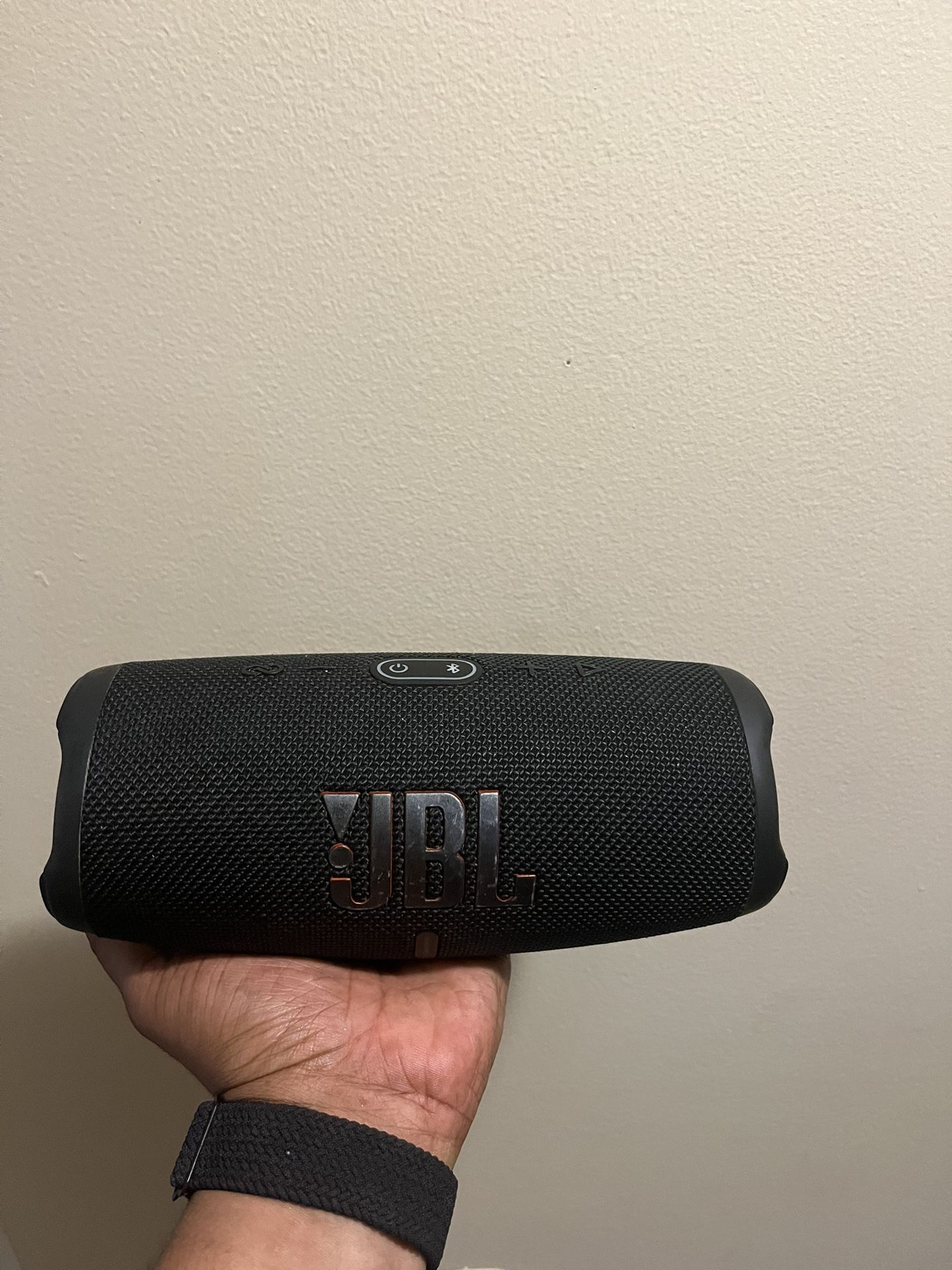JBL Portable Speaker Charge 5