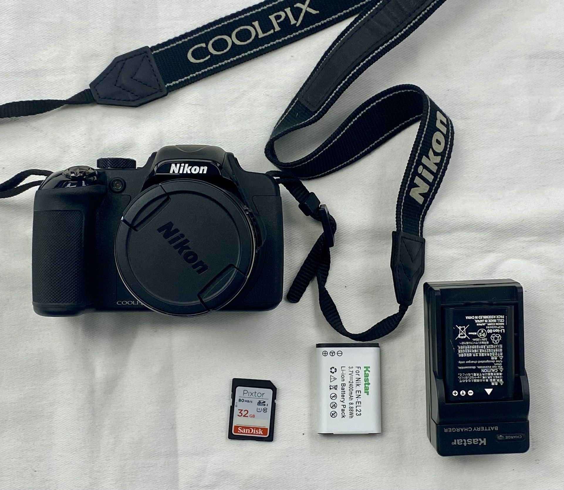 Nikon Coolpix P600 16.0MP 60x Optical Zoom Digital Camera - Black - Nice