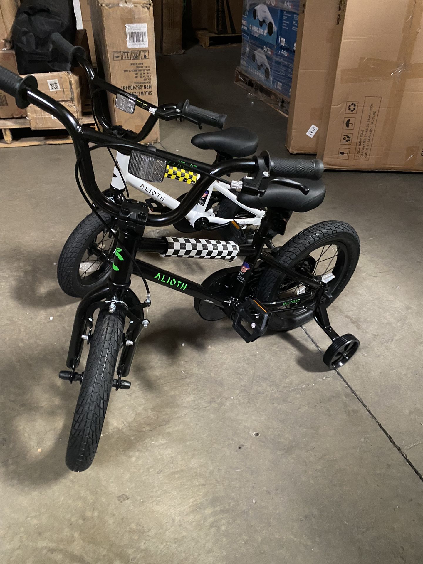 Kids Bike for 2 8 Years Old Boys Girls Toddlers 12 14 Inches Bicycle with Training Wheels Coaster Brake, Multiple Color