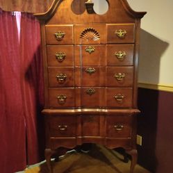 Chippendale Queen Anne's Highboy