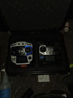 Futaba T14SG 2.4htz r.c. airplane remote controle/ simulation.