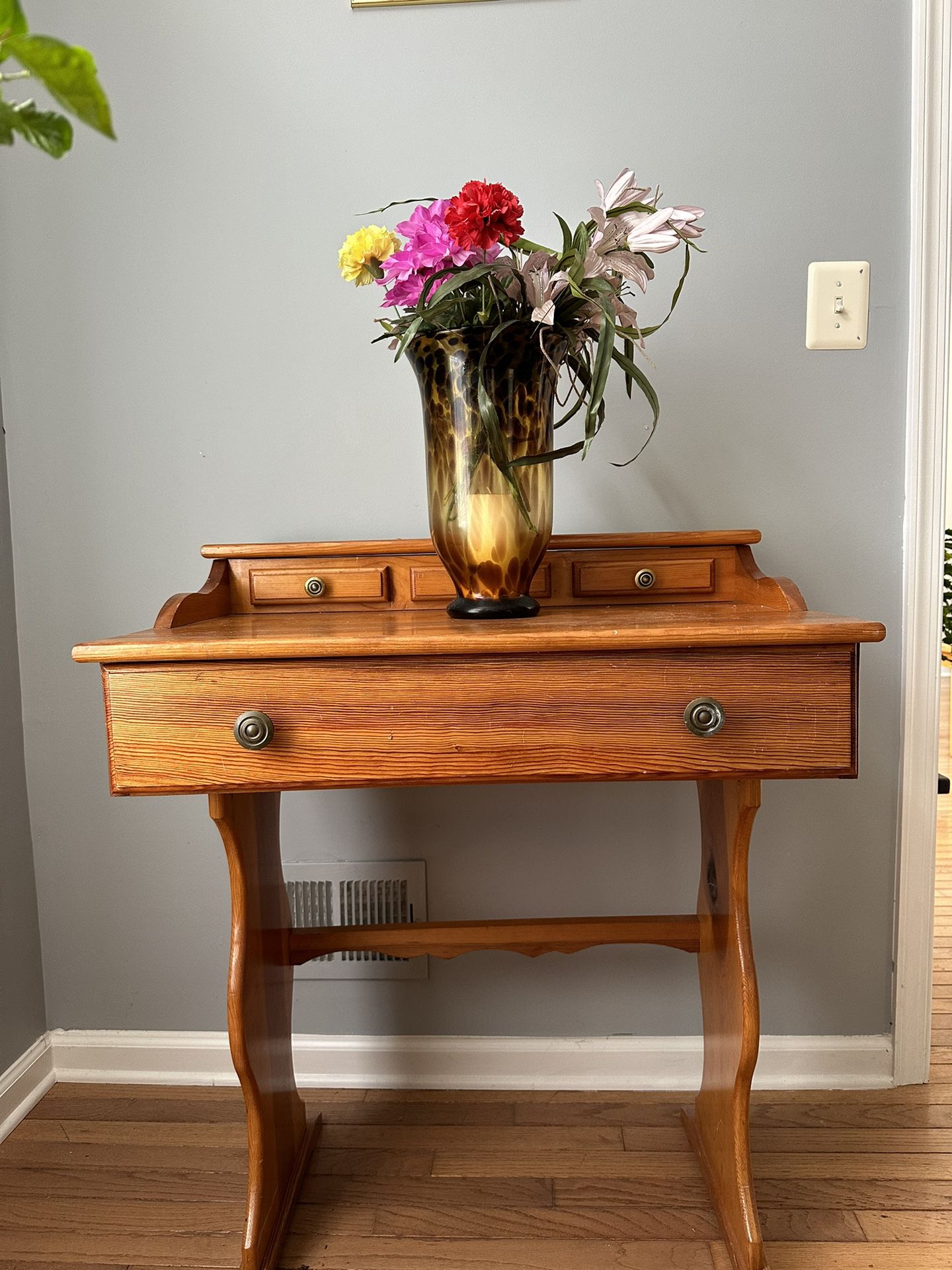 Little Solid Wood Desk Table Or Stand