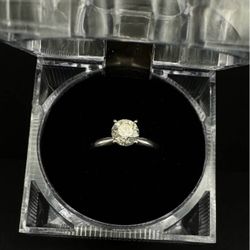 1.1ct Diamond engagement ring