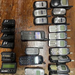 Vintage Mobile Phones & Pagers