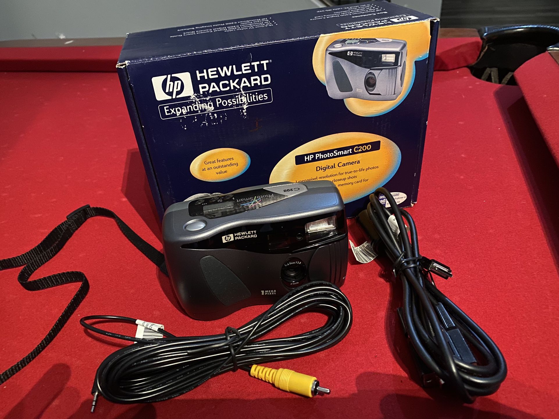 HP PhotoSmart C200 1.0MP Digital Camera - Gray WORKING