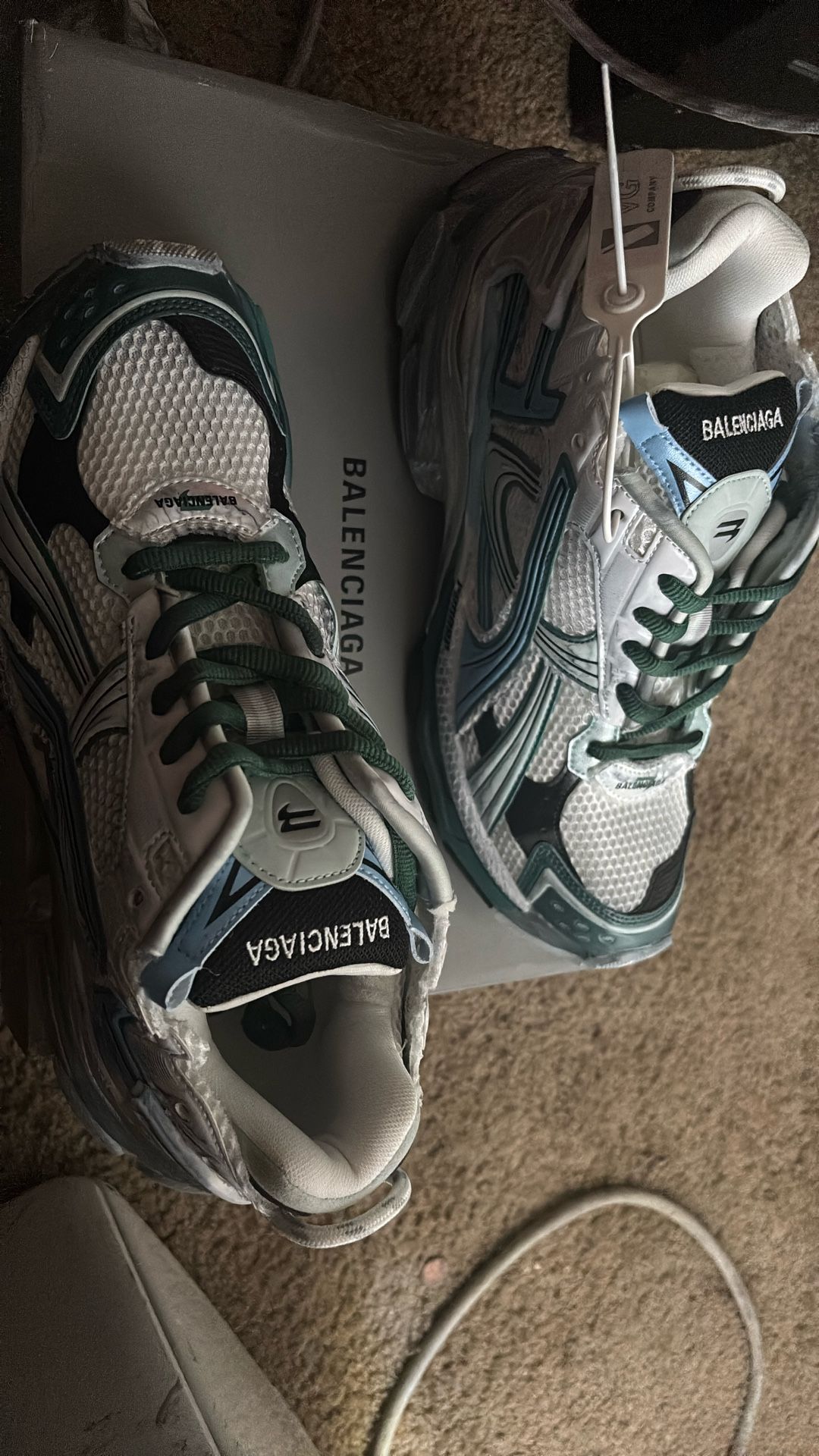 Balenciaga Size 44 In Men’s