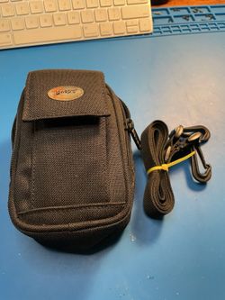 Lowepro Z20 Mini Camera Bag Shoulder Strap Excellent Condition Black