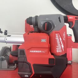 Milwaukee Roto Hammer M18 