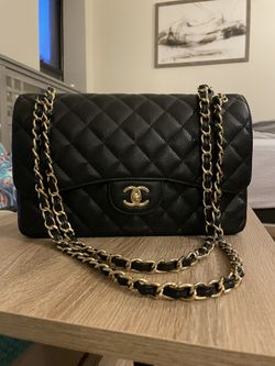 Chanel Small Bag for Sale in Belleville, NJ - OfferUp