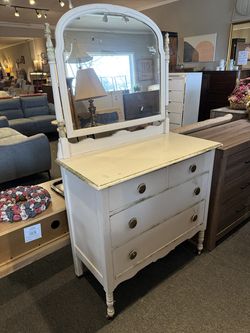 Vintage Dresser With Mirror Chest of Drawers