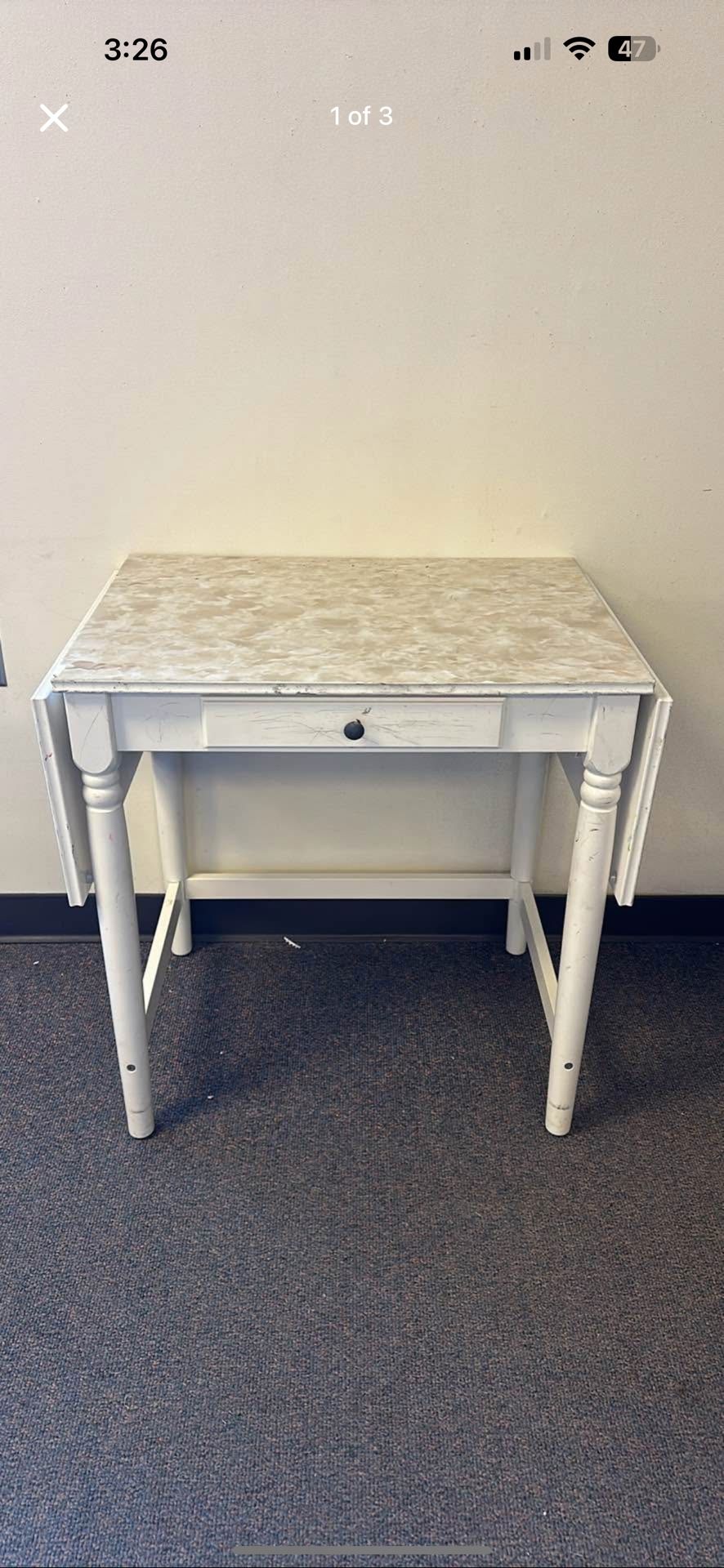 Extendable Desk