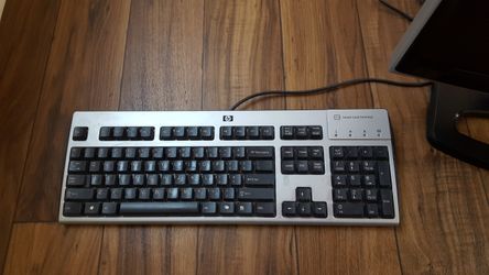 Hp wired keyboard monitor