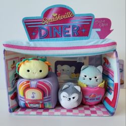 Squishmallows Squishville Darling Diner Playset 