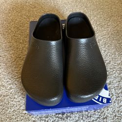 Brand New Birkenstock Clogs