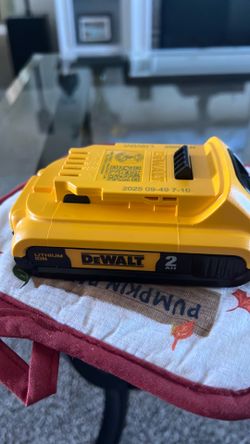 DEWALT 20V MAX Lithium-Ion 2.0Ah Battery .New