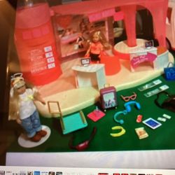 Lori Doll Airport Playset No Vechicles