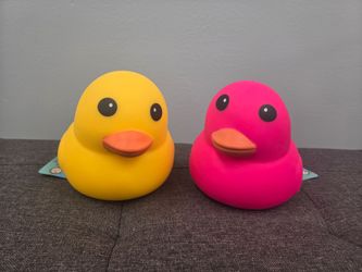 Jumbo Squishy Ducks