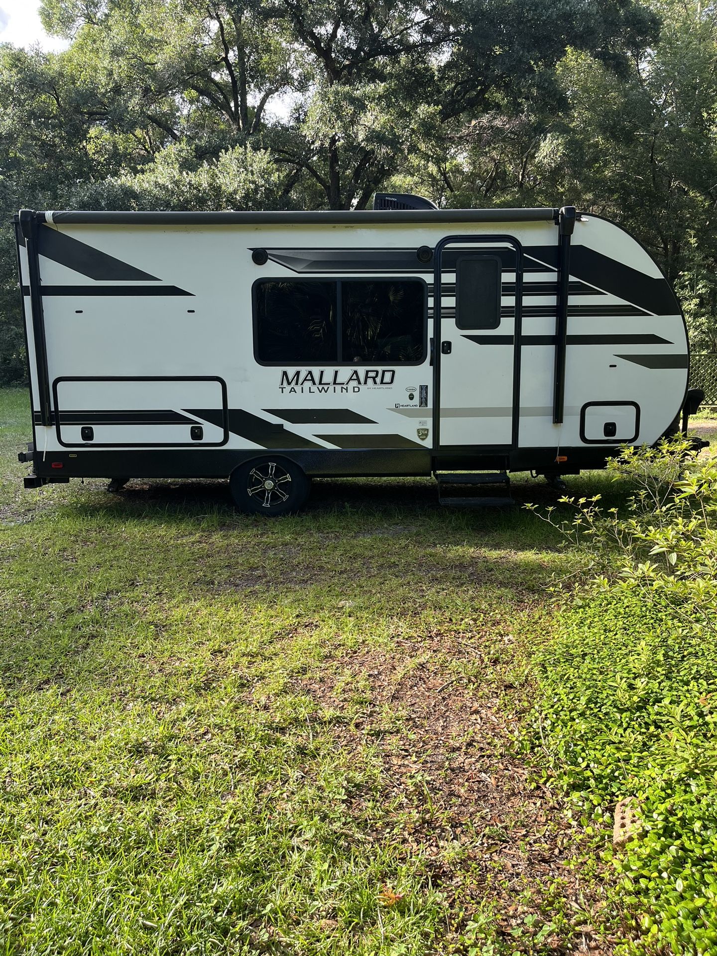 2022 Heartland Tailwind T180BH