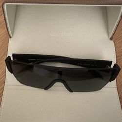 Burberry OBE4291 Sunglasses 