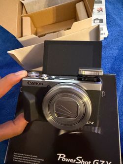 Canon PowerShot G7 X Compact Digital Camera