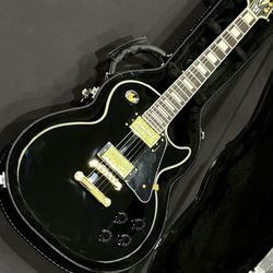 Chibson Les Paul Custom Guitar!