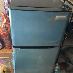 Mini Fridge And Freezer MOVING TODAY ONLY 