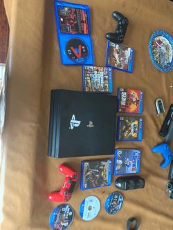 Ps4 Games and controllers READ BIO