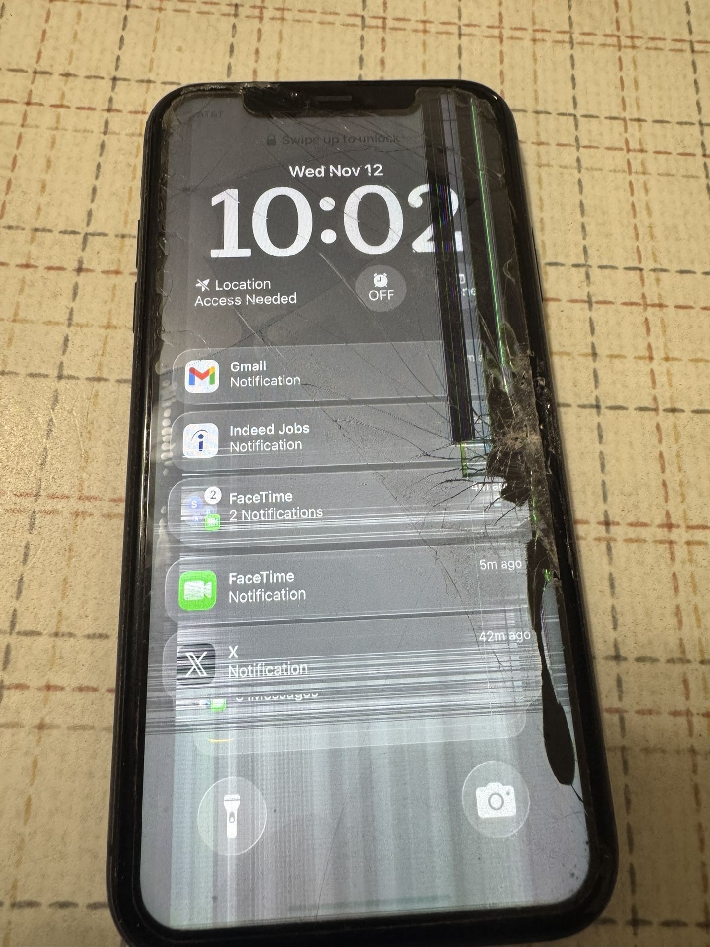 iPhone 11 Screen