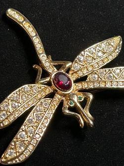 Vintage jewelry brooch
