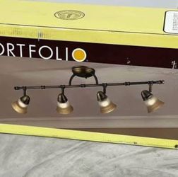 BRAND NEW 4 Head Decorative Track Light / Kitchen Lighting