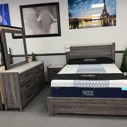 4PC Queen Bedroom Set 