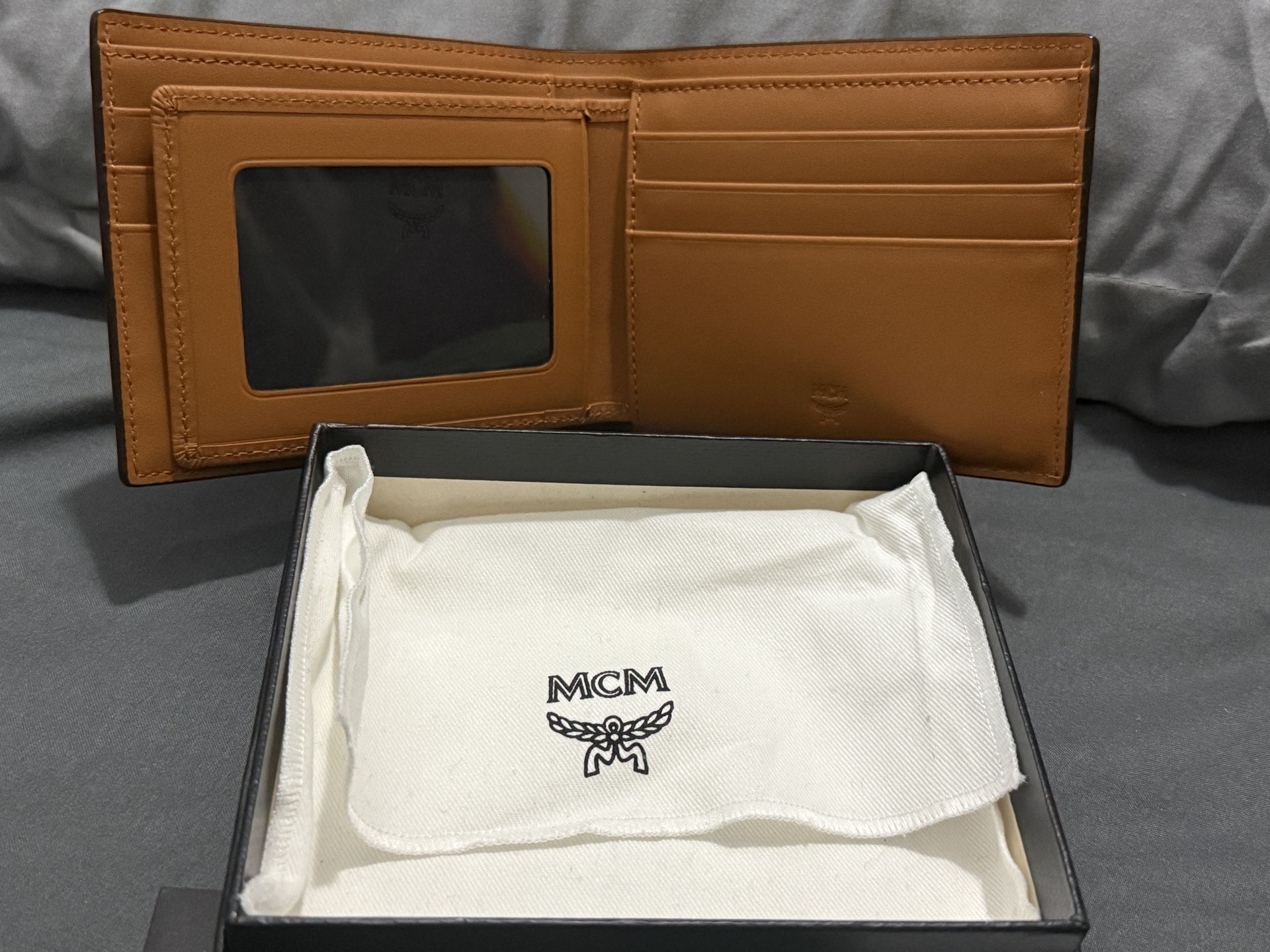 Men’s MCM Bifold Wallet (NEW)