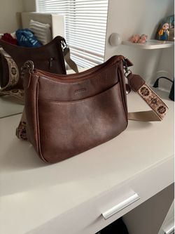 Aphison brown purse