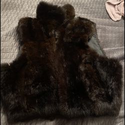 Andrew Marc Opossum Fur Vest XL Barely Worn
