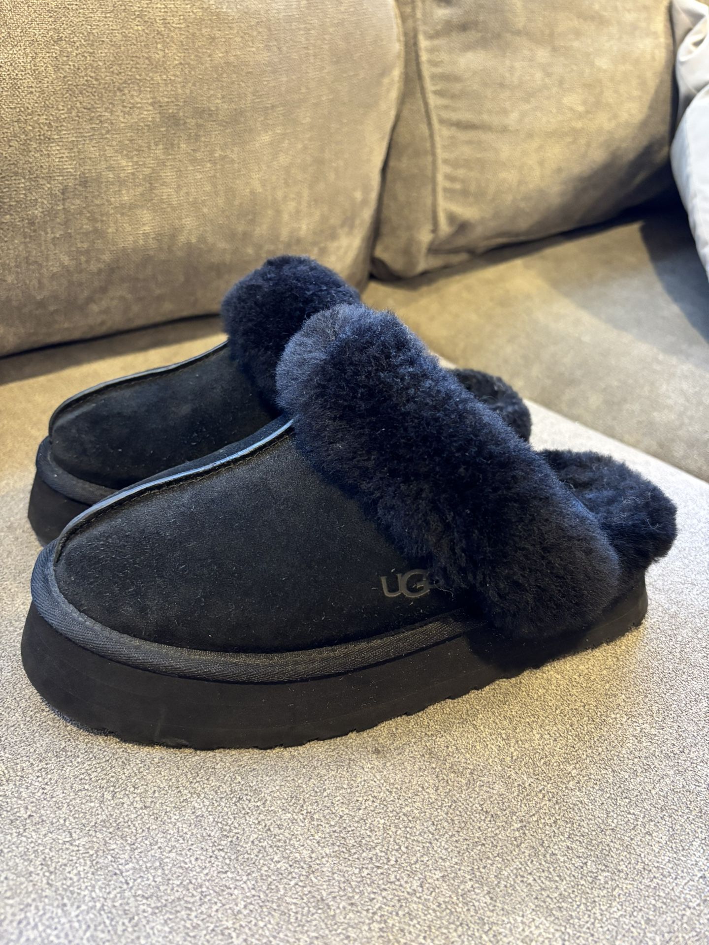 UGG DISQUETTE SLIPPERS 23cm-6us