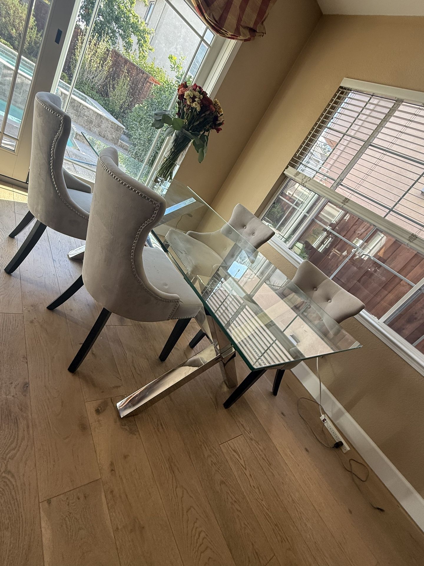 Z Gallery Silver And Glass Kitchen Table