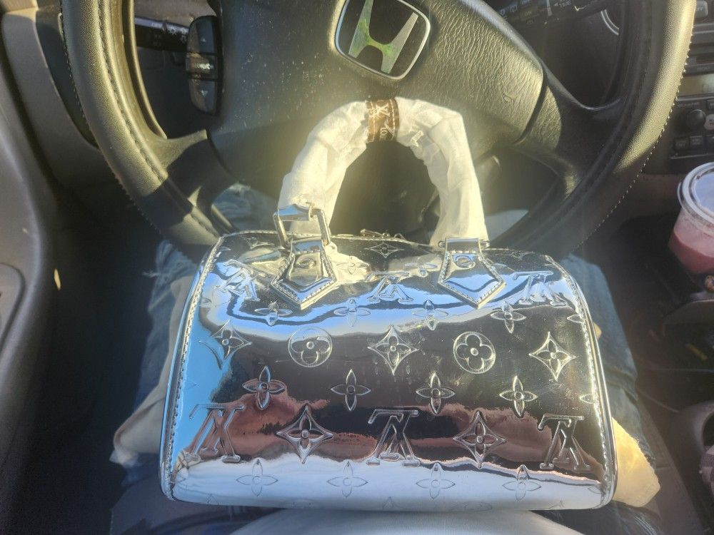 Louis Vuitton - Monogram Miroir Speedy Bandouliere 20 Silver Bag