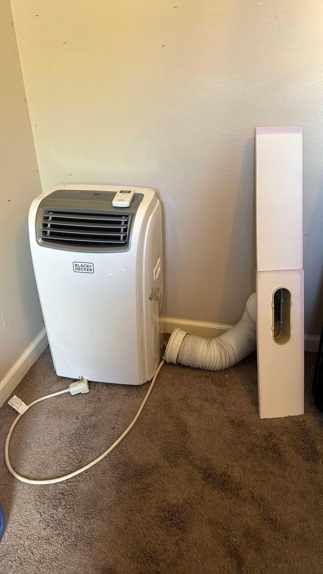 Black And Decker AC Unit