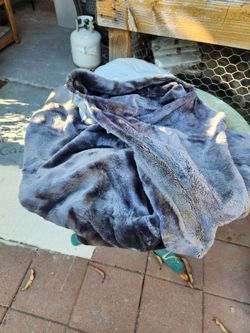 Gray Faux Fur Plush seat covers were for my Honda civic
