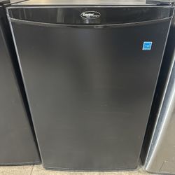 Danby Mini Refrigerator 