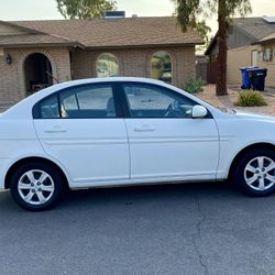 2010 Hyundai Accent