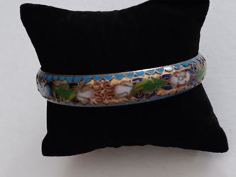 Vintage Jewelry.  Beautiful inlaid Enamel Bracelet.