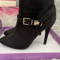 boots size 10 👍🏻