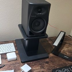 Pioneer DJ Studio Speakers Pair With Rockville Stands 