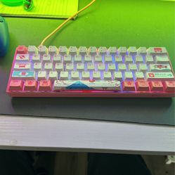 Akko 3061 Gaming Keyboard Pink And White 