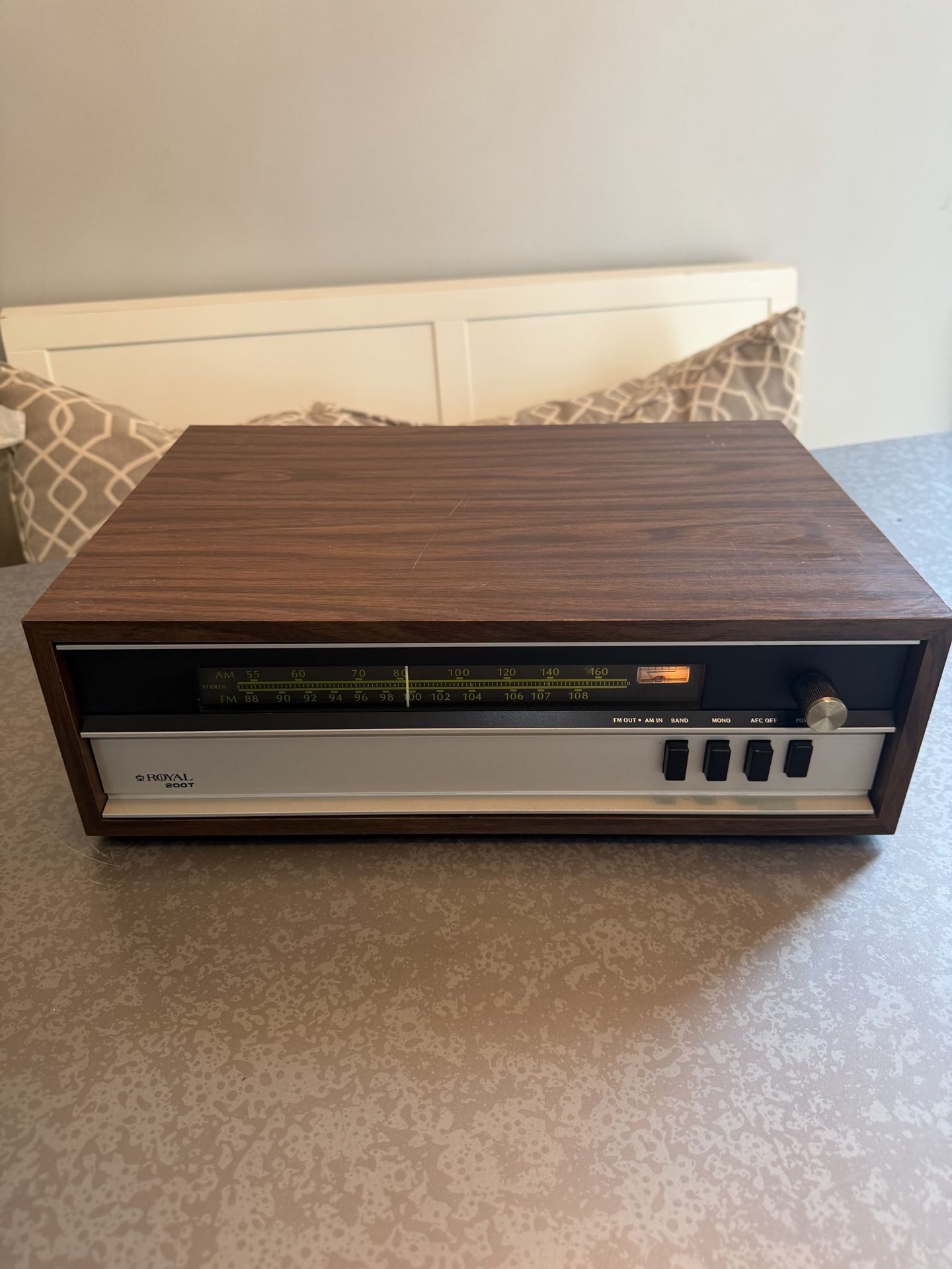 Royal 200T am/fm Tuner