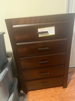 5 Drawer Chest
